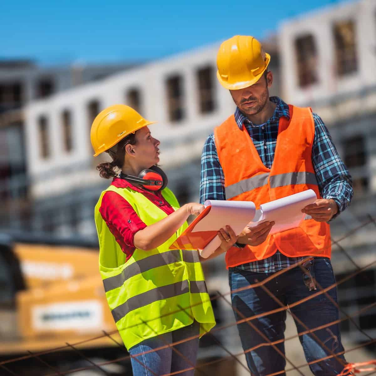 Services 3 project management scaled - Kom2006 Bt.